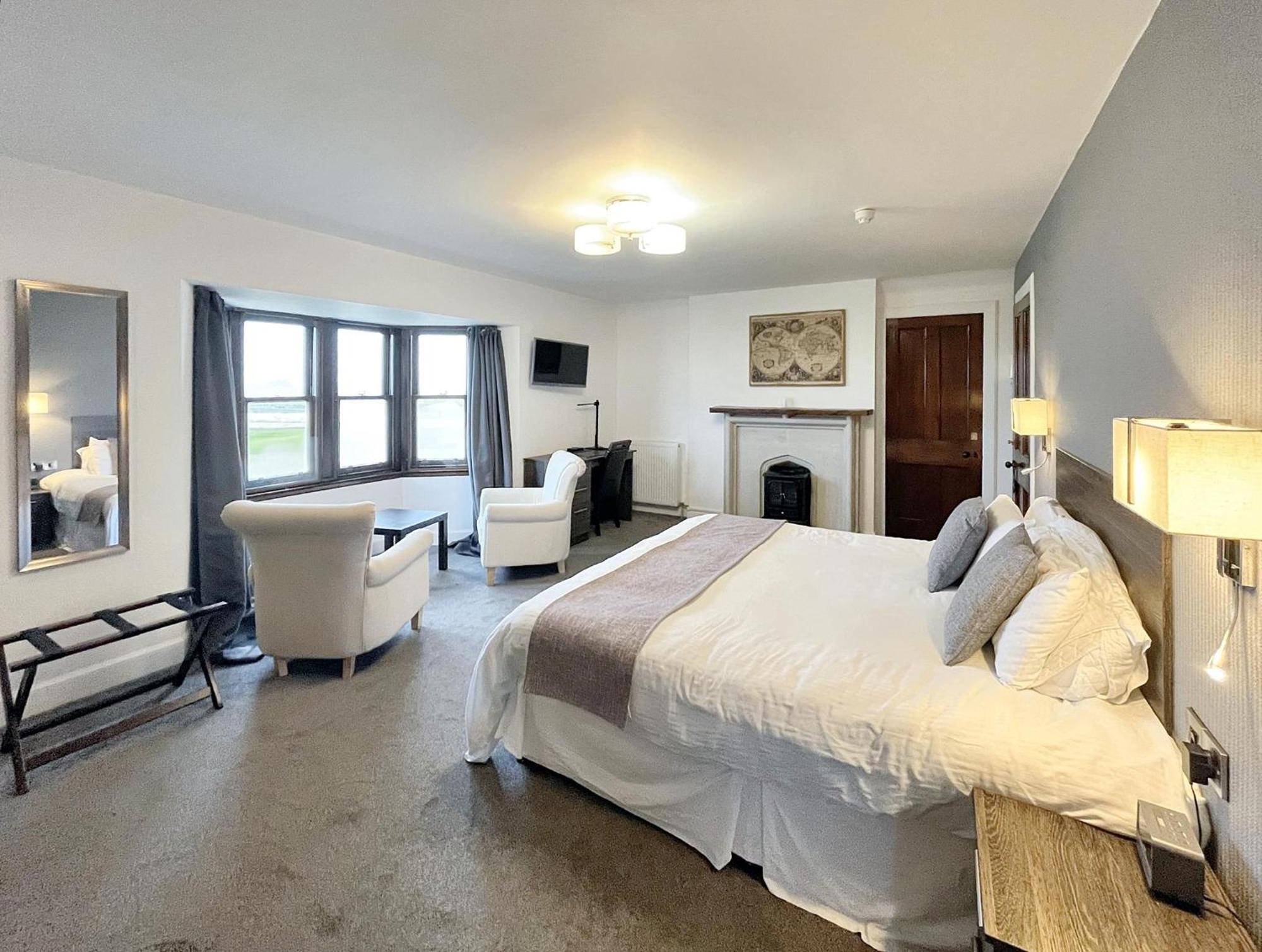 Grey Harlings Rooms Angus Esterno foto